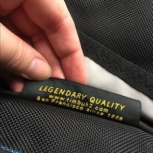 Timbuk2 messenger/computer bag, NEW condition!